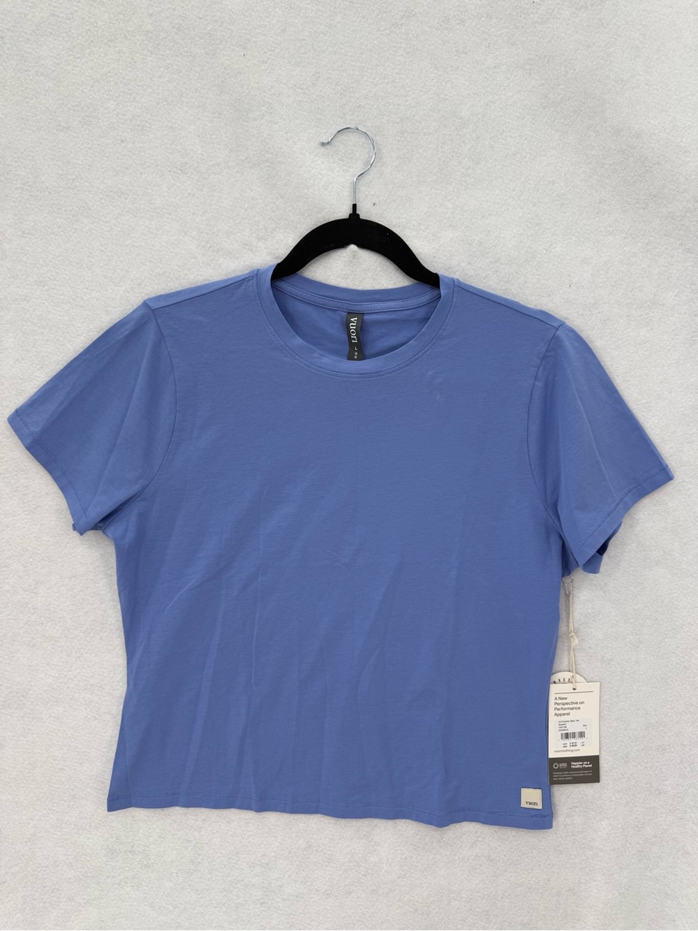 NWT Vuori Women’s Short Sleeve‎ Feather Baby Tee VW1168 Bluebell Size Large